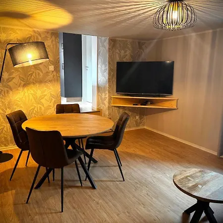 La Taniere Du Katz * Dabo